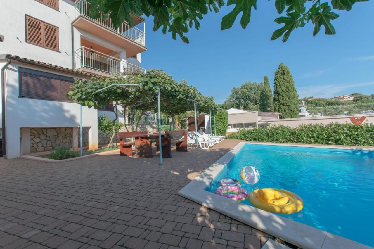 Stella Apartments Vinkuran Zewnętrze zdjęcie